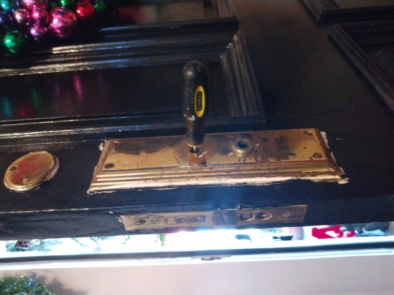 Mortise case removal during restoration